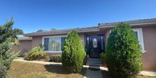 3Bd 2Ba House in Hawthorne w/backyard 2 car garage Gallery 1