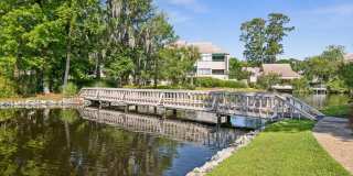 "Charming 2-Bed, 2-Bath Condo at 3 Shelter Cove Lane, Hilton Head Island - 1,140 Sq Ft of Coastal Comfort!" Gallery 44
