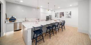 The Pearl Founders Square Apartments Gallery 23