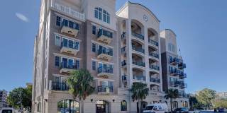 124 Walnut Street, 207 Gallery 1