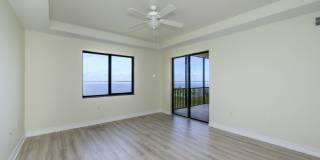 PET FRIENDLY UNFURNISHED ELEVATED PENTHOUSE LIVING WITH PRIVATE ELEVATOR Gallery 30