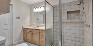 1402 Cormorant Road Gallery 19