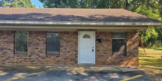 Available! 2 Bedroom 1 Bath Close to Everything! Longview, TX! Gallery 1