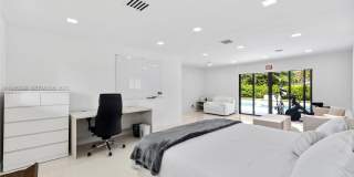 1117 Adams st Gallery 25