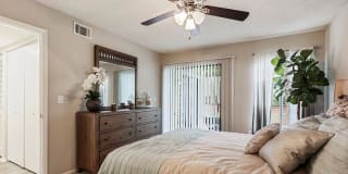 Verandahs at Hunt Club Gallery 52