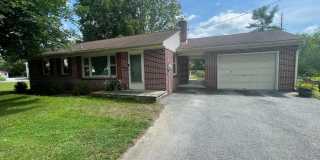 53 STRASBURG Pike Gallery 1