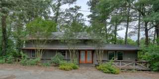 216 Pinewood Ln Gallery 1