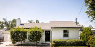 912 West Service Avenue Gallery 1