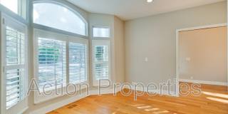 261 Langton Avenue Gallery 34
