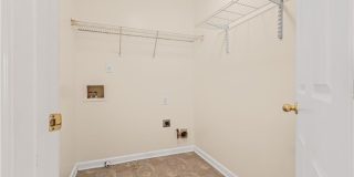 1419 Hornell Lane Gallery 28