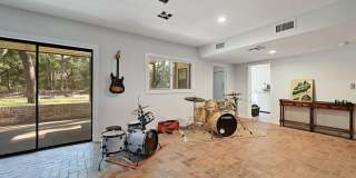Luxury Living in the Heart of Nature! Luxury Living in the Heart of Nature! Gallery 26