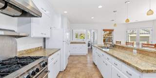 Downtown Napa 3 bed 2 bath single level home Gallery 27