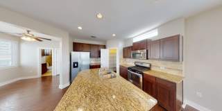 Gorgeous Condo in Edgewick - Minutes from Soco! Gallery 11