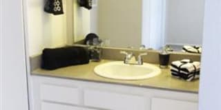 The Madrid Apartments Gallery 10