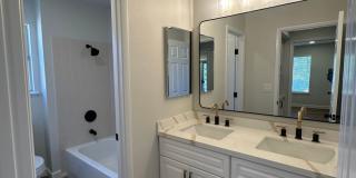 STUNNING DESERT SHORES MINUTES FROM THE LAKES!!! Gallery 28