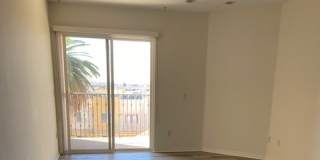 442 S Lake Street Gallery 4