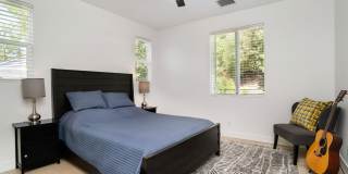 19067 Sprague Street Gallery 16
