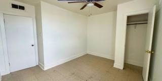 516 South Kansas Street Gallery 10
