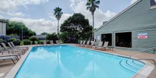 University Green Gallery 11