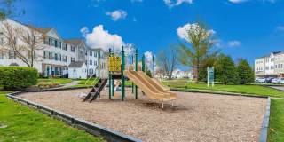 4960 CLARENDON Terrace Gallery 65