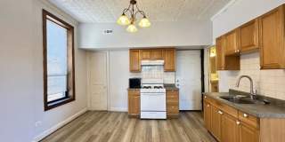 2345 24th Pl. Gallery 2