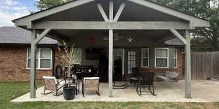 825 West Austin Street Gallery 3
