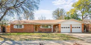 3423 56th Street Gallery 1