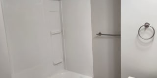 3 bed, 2 bath, 1 car garage Newly remodeled with fenced backyard! Gallery 13