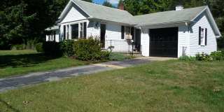 1044 Main Road Gallery 1