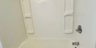 2 Bedroom 1 Bath Duplex Gallery 17