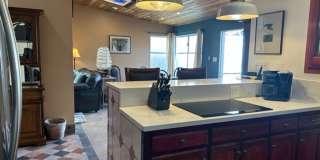 2 Bedroom + 1 Bathroom Bungalow | Sunsets and Sand | Hollywood Beach | FURNISHED 2 Bedroom + 1 Bathroom Bungalow | Sunsets and Sand | Hollywood Beach | FURNISHED Gallery 9