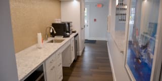 Beverly Commons Gallery 10