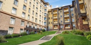 ReNew on Temple ReNew on Temple Gallery 37