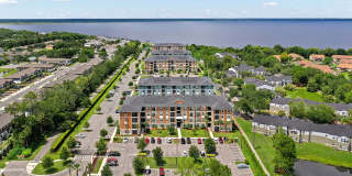 Vue on Lake Monroe Gallery 33