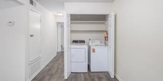 Mill Run Apartments Gallery 3