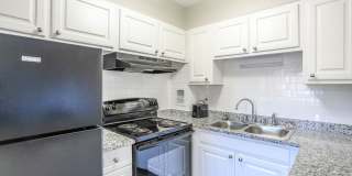 20 Lakeview Gardens Gallery 1