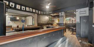 4742 RICHMOND Street Gallery 5