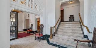 New King Edward Gallery 922