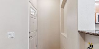 900 Moon Cir Gallery 6