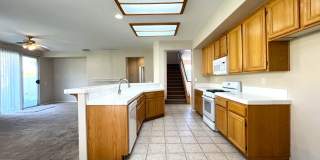 5 bed, 3 bath located in Corona CA! Gallery 8