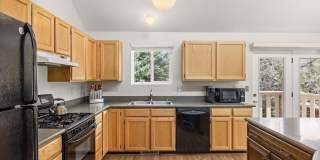 382 Summit Drive Gallery 10
