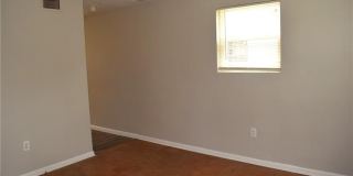 1216 Hoover Avenue Gallery 4