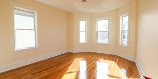 74 Aldie St. Gallery 3