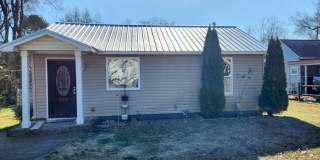 1321 Woodward Road Gallery 1