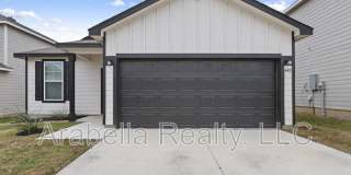 440 Lynwood Gold Gallery 1