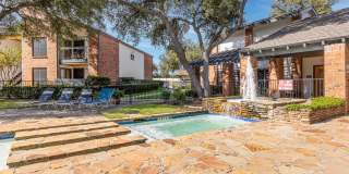 Clayton Pointe Gallery 33