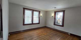 102 E BROAD Street Gallery 28