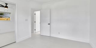 832 SW 10th Avenue Gallery 28