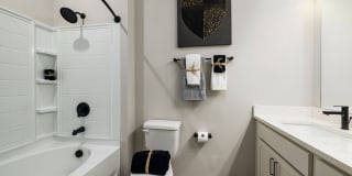 River Oaks Landing Gallery 32