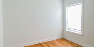 3521-29 1/2 N Broadway Gallery 11